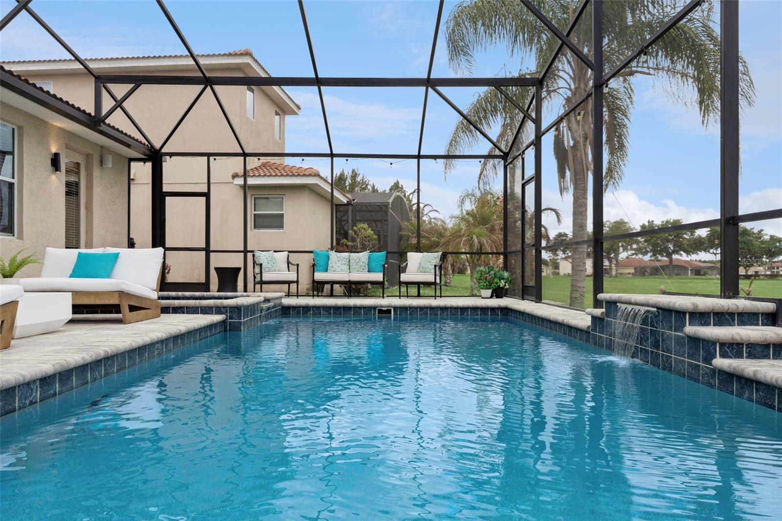 BELLALAGO PH 4P - Residential