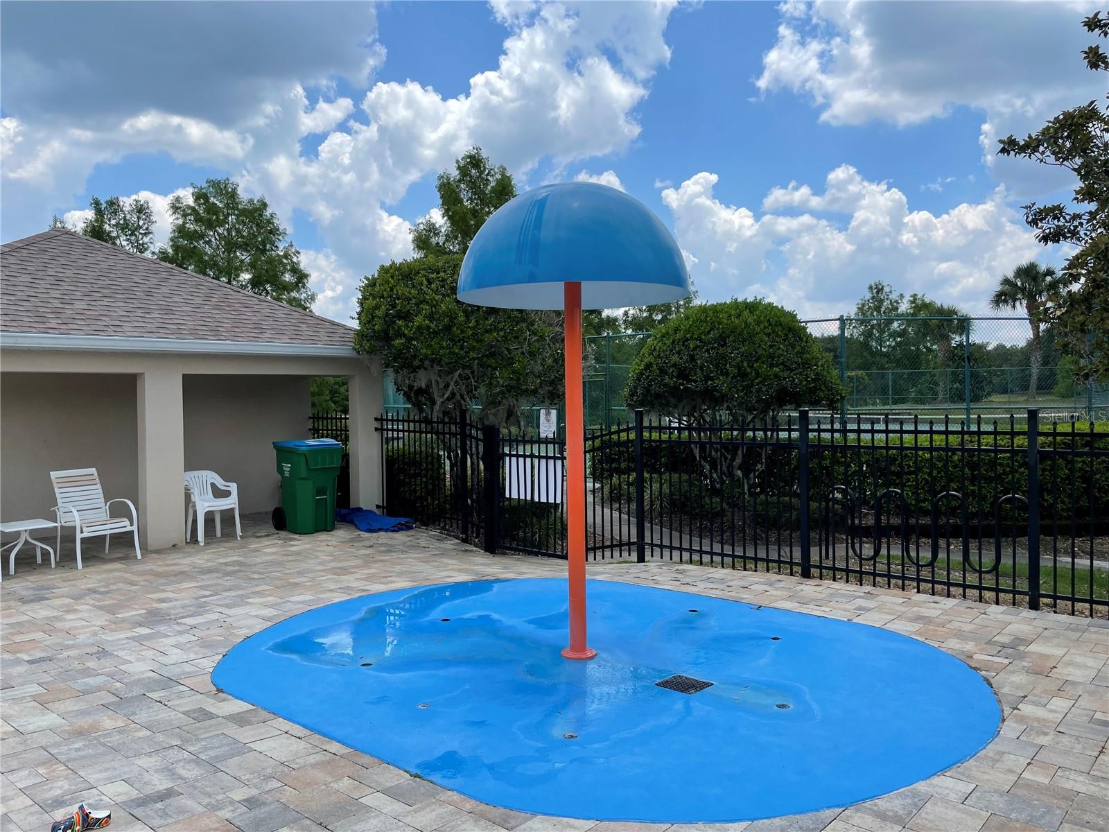 PARKSTONE UNIT 4 - Residential Lease