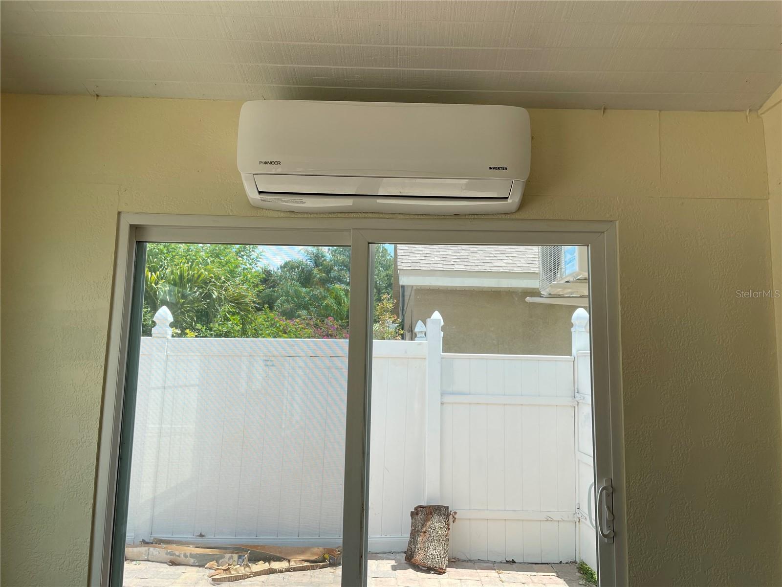 PARKSTONE UNIT 4 - Residential Lease