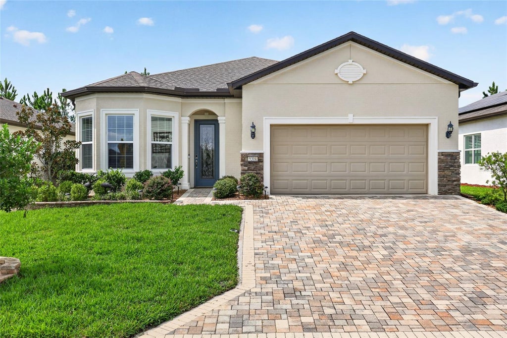 Photo of 9304 SW 56th Loop, Ocala, FL 34481 (MLS # OM731430)