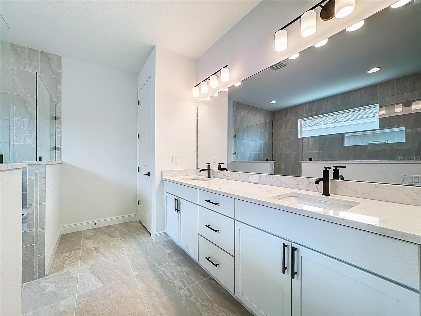 CROSS CREEK PH I-D - Residential