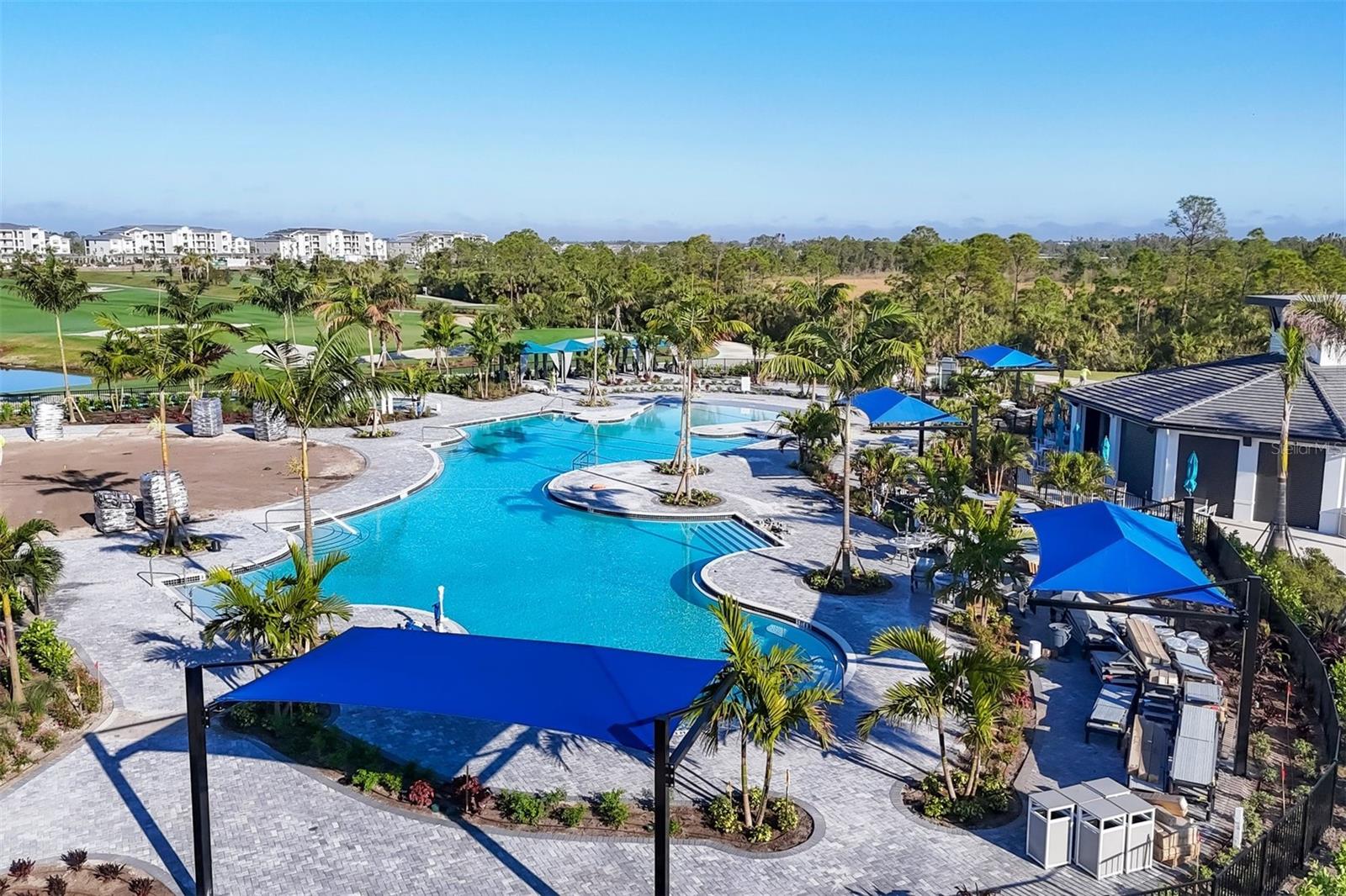 WELLEN PARK GOLF & COUNTRY CLUB - Residential