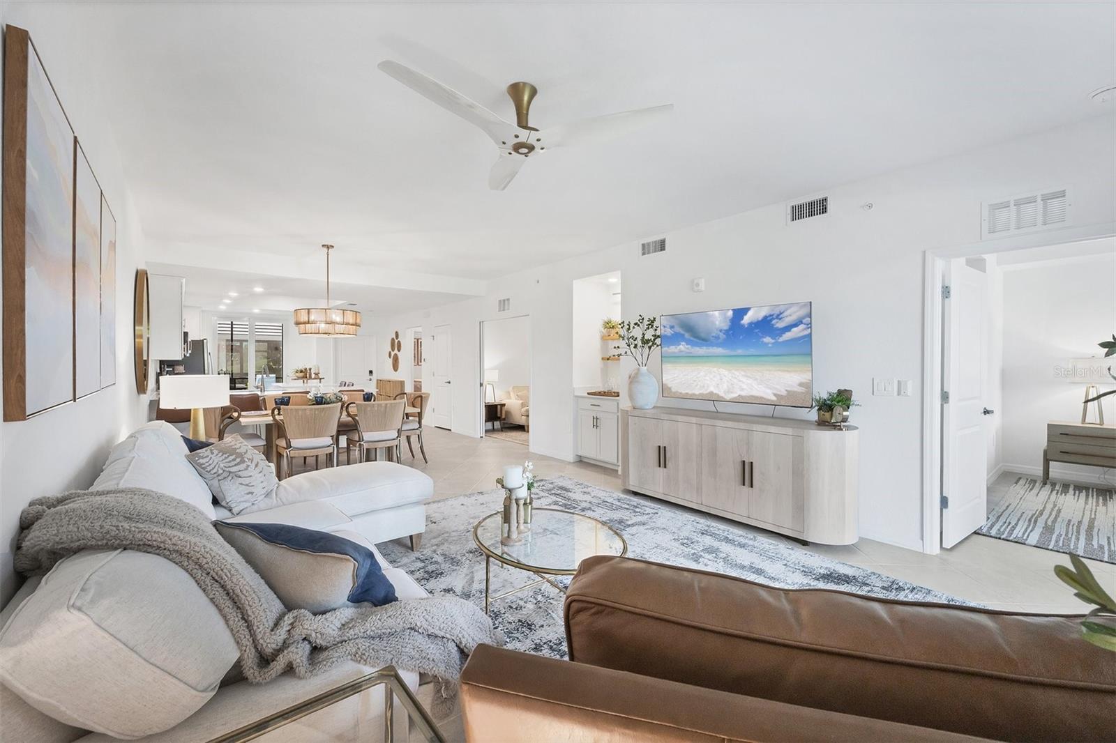 WELLEN PARK GOLF & COUNTRY CLUB - Residential