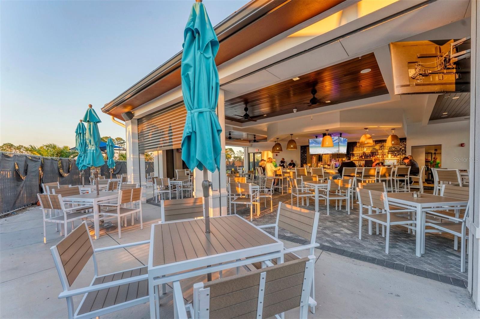 WELLEN PARK GOLF & COUNTRY CLUB - Residential