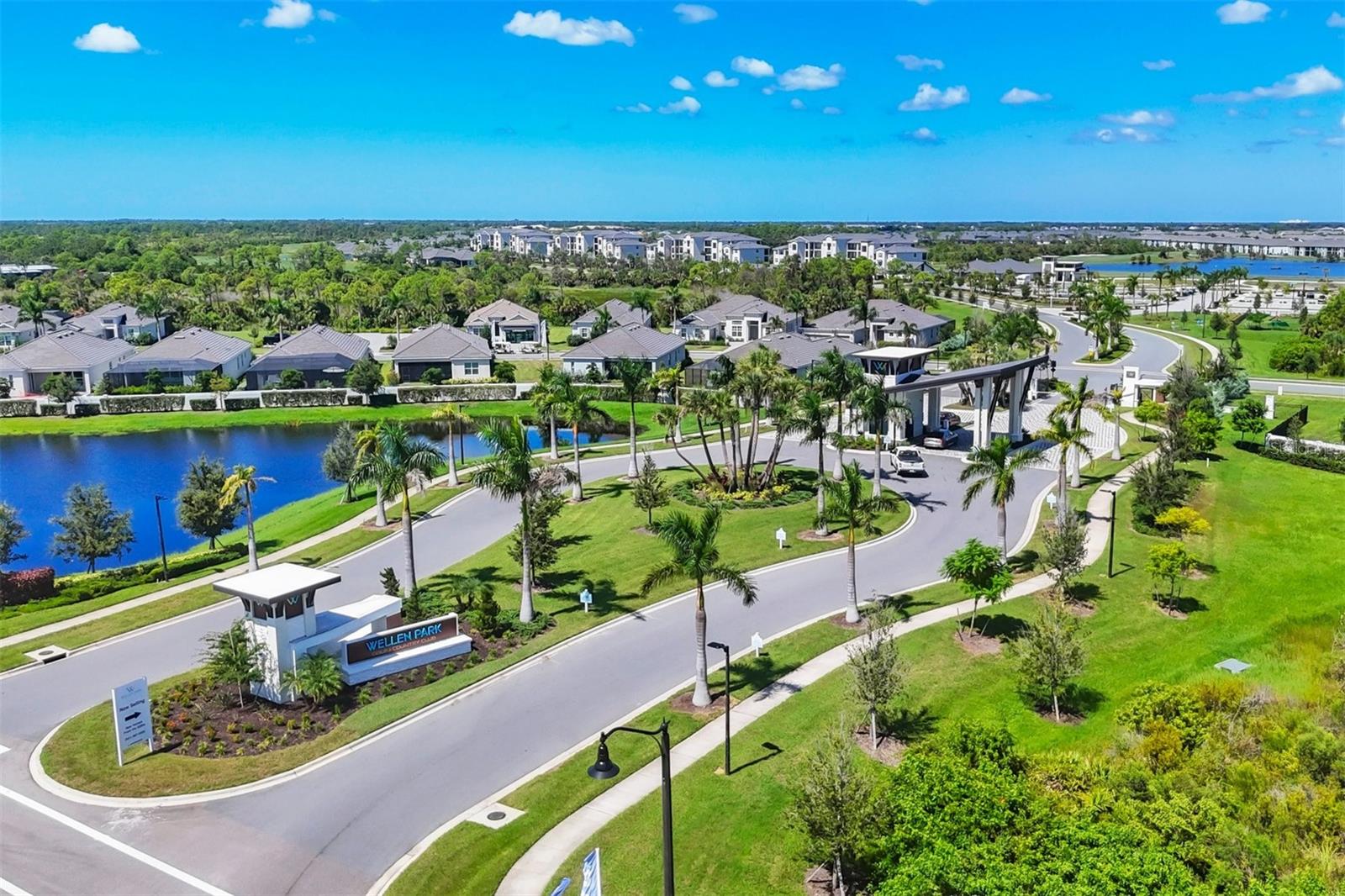 WELLEN PARK GOLF & COUNTRY CLUB - Residential