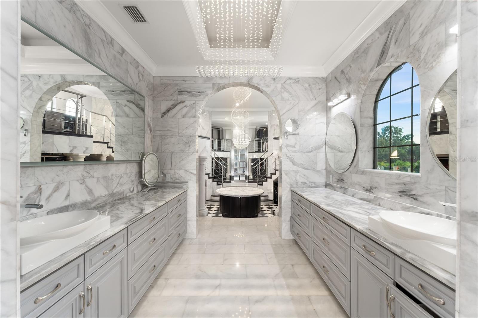 GOTHA TOWN - Residential