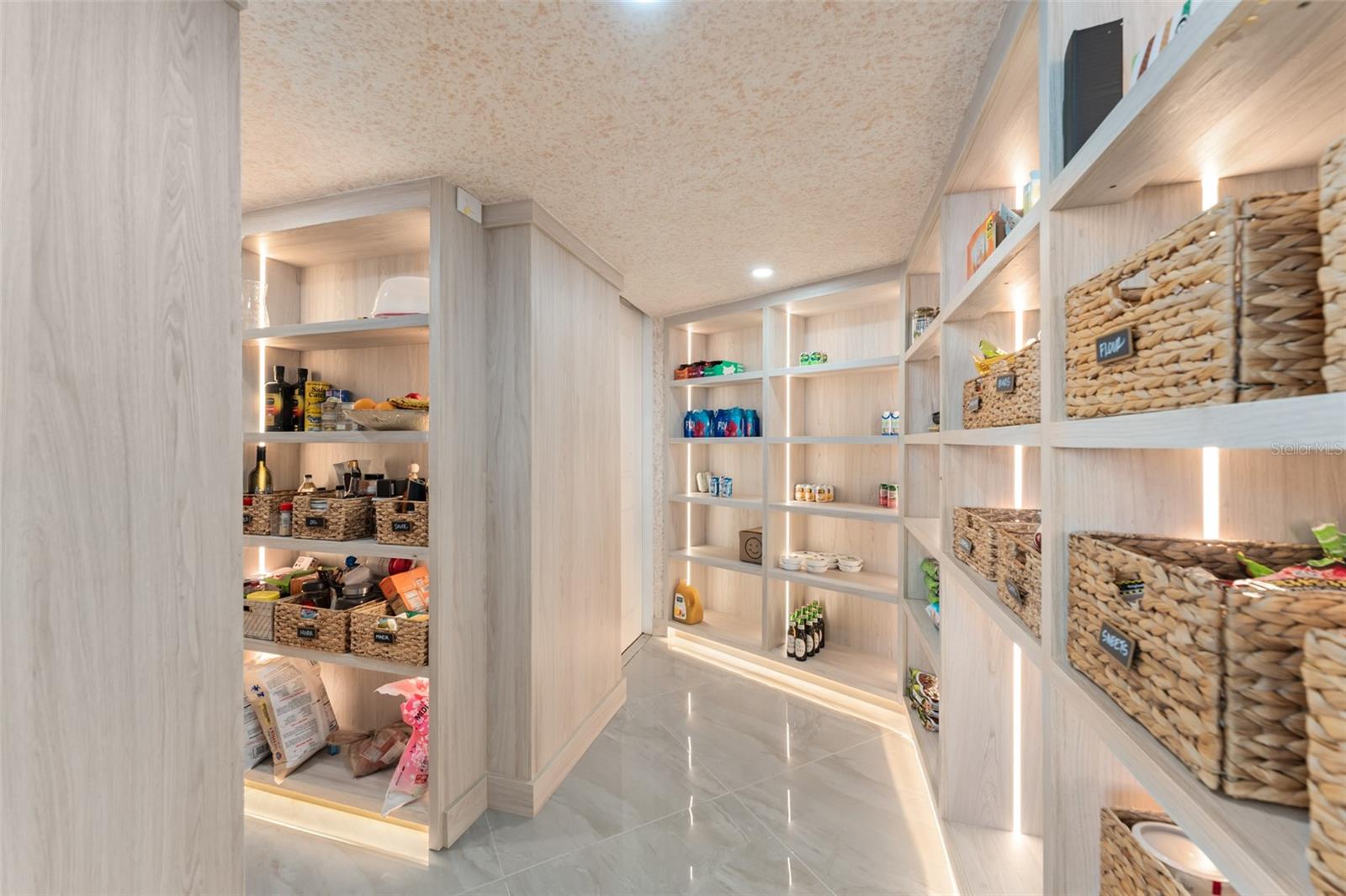 GOTHA TOWN - Residential