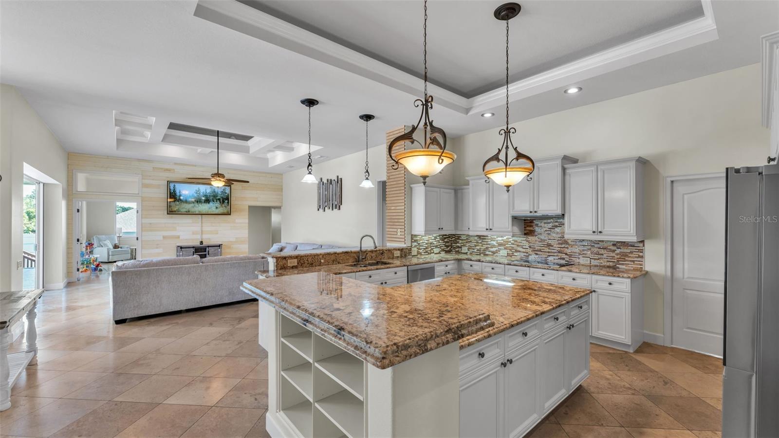 HIGHLANDS-BY-THE-LAKE PH 01 & PH 02 - Residential