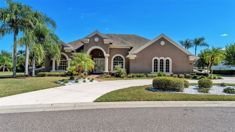 Photo of 5135 Highlands Lakeview Loop, Lakeland, FL 33812 (MLS # L4957840)