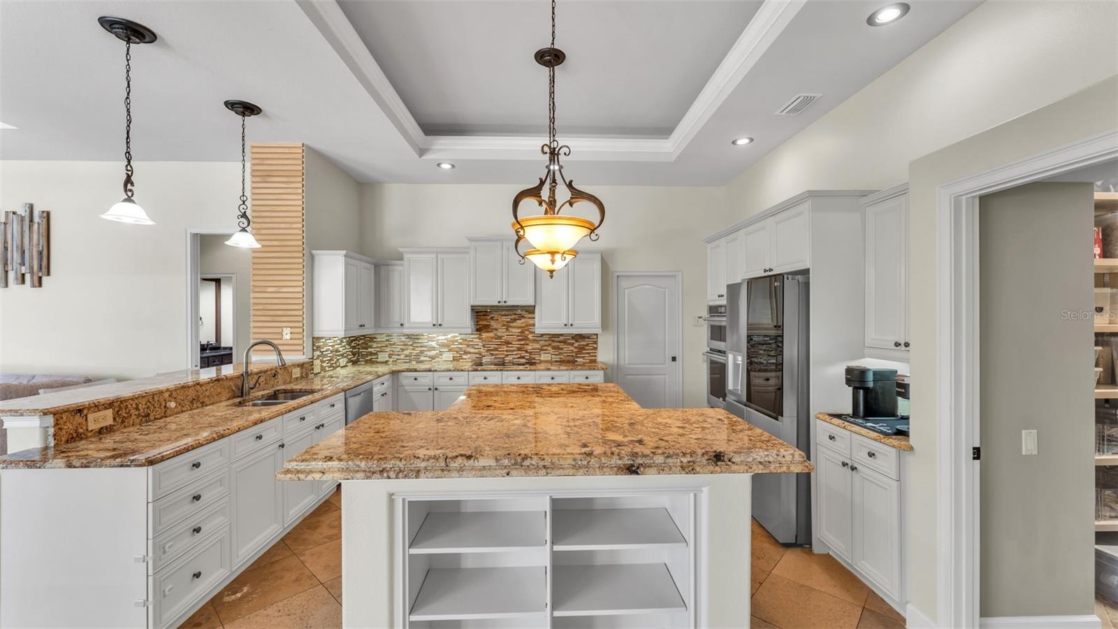 HIGHLANDS-BY-THE-LAKE PH 01 & PH 02 - Residential