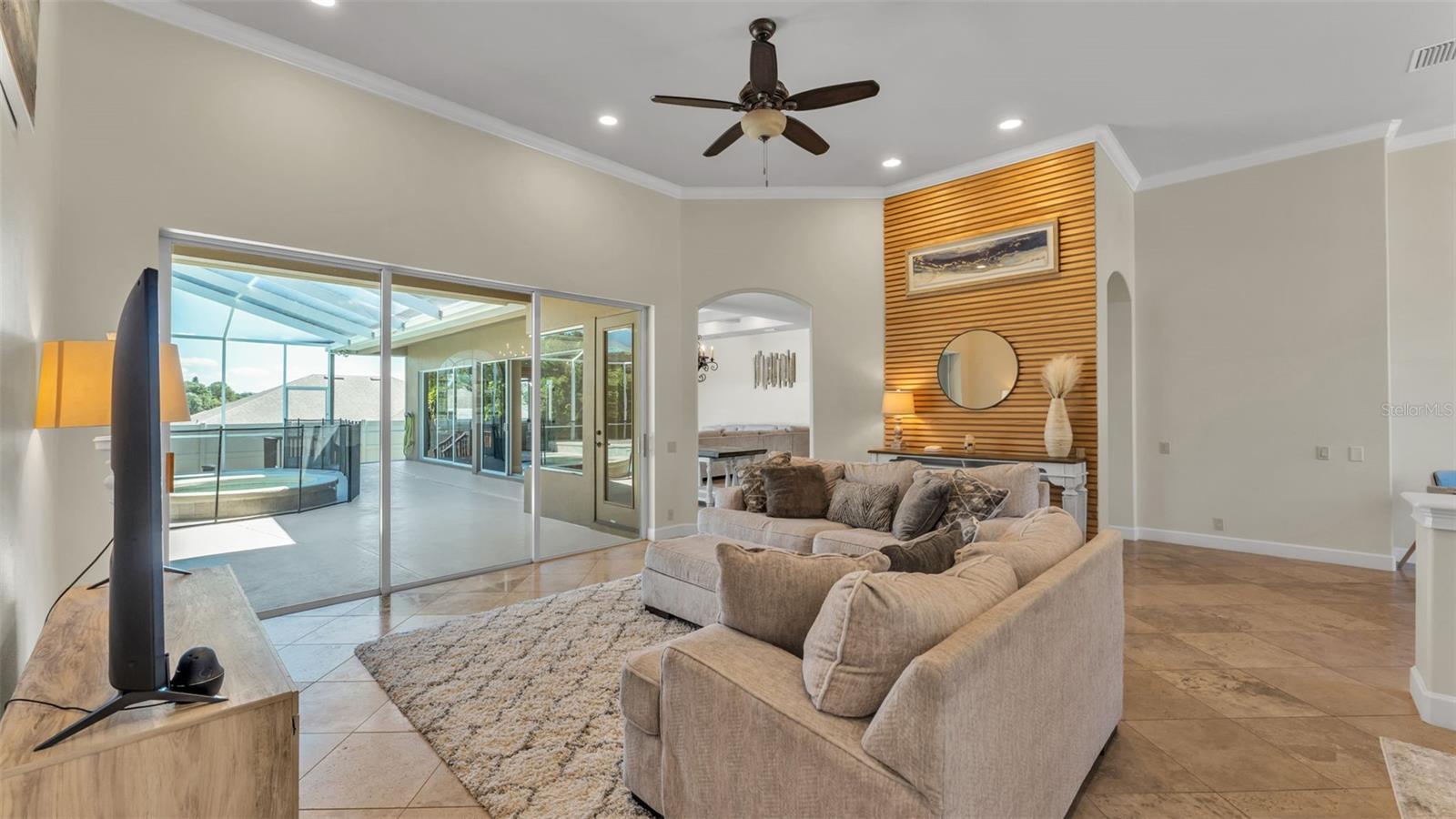 HIGHLANDS-BY-THE-LAKE PH 01 & PH 02 - Residential