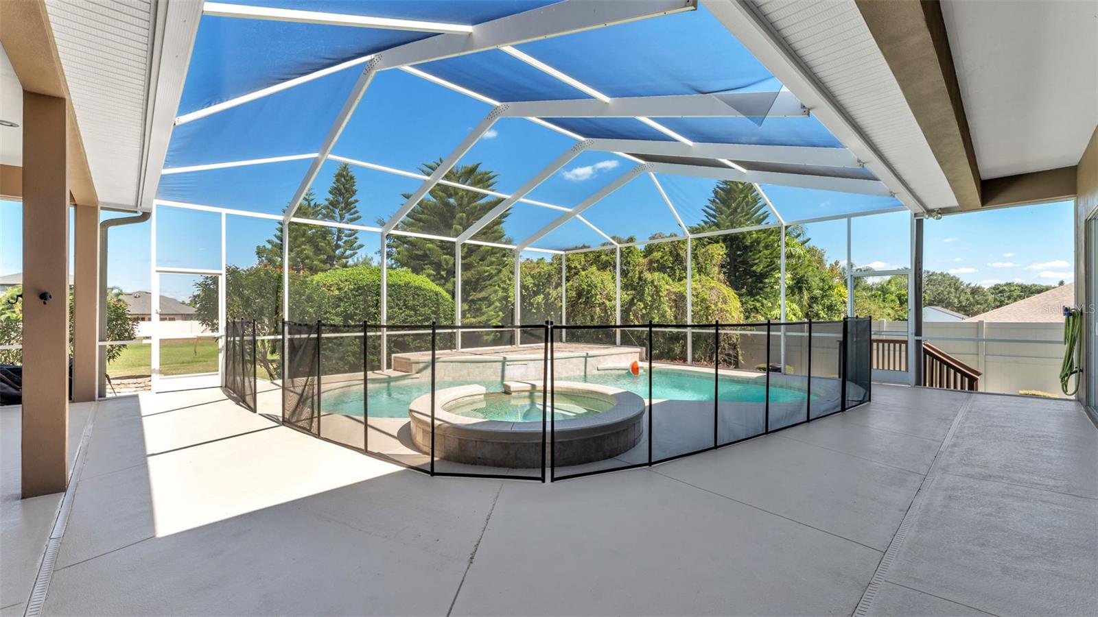 HIGHLANDS-BY-THE-LAKE PH 01 & PH 02 - Residential