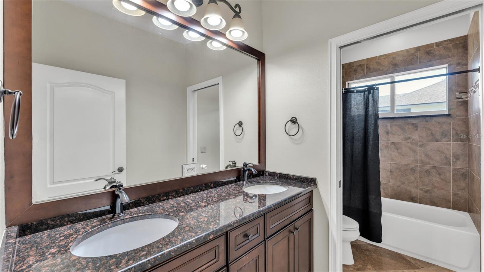 HIGHLANDS-BY-THE-LAKE PH 01 & PH 02 - Residential