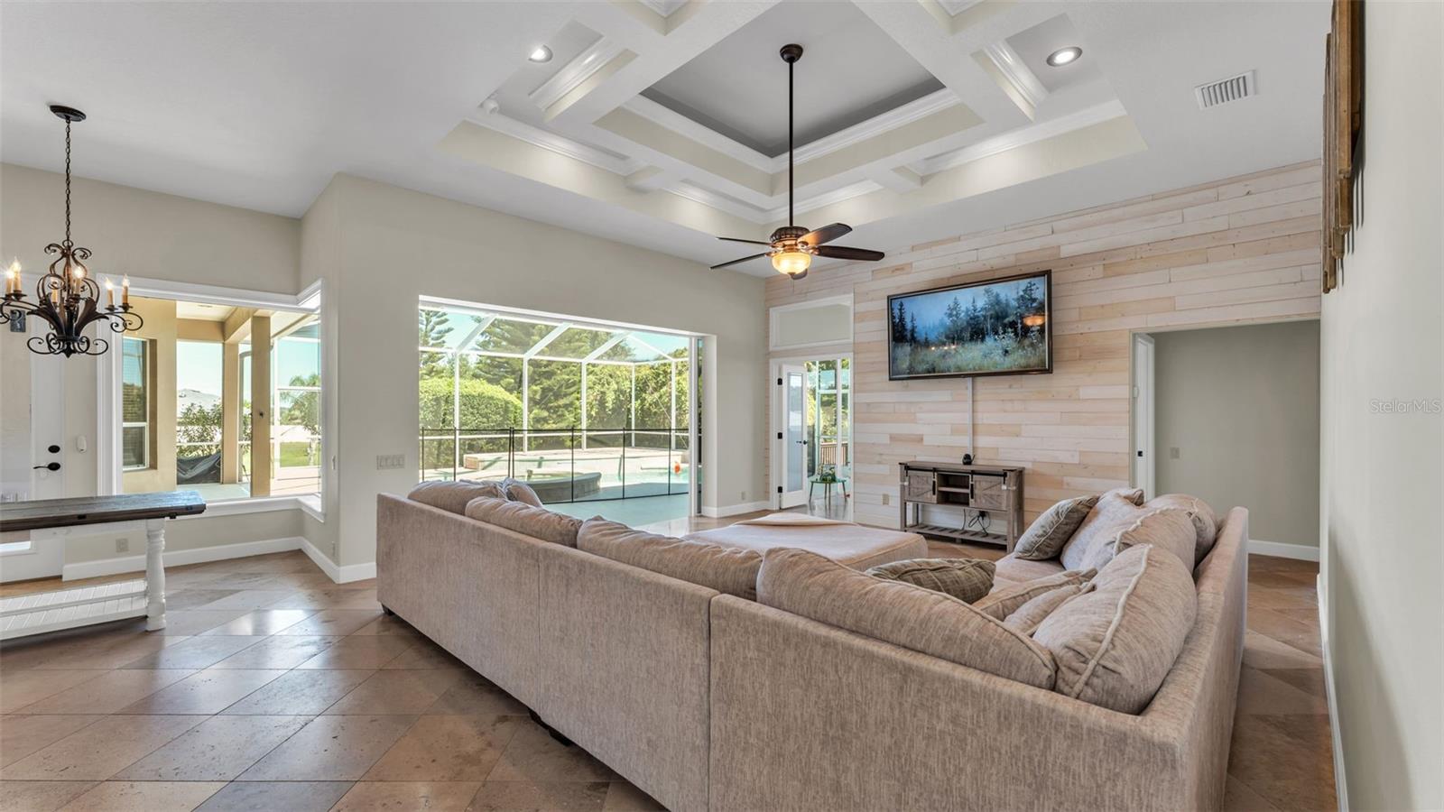 HIGHLANDS-BY-THE-LAKE PH 01 & PH 02 - Residential