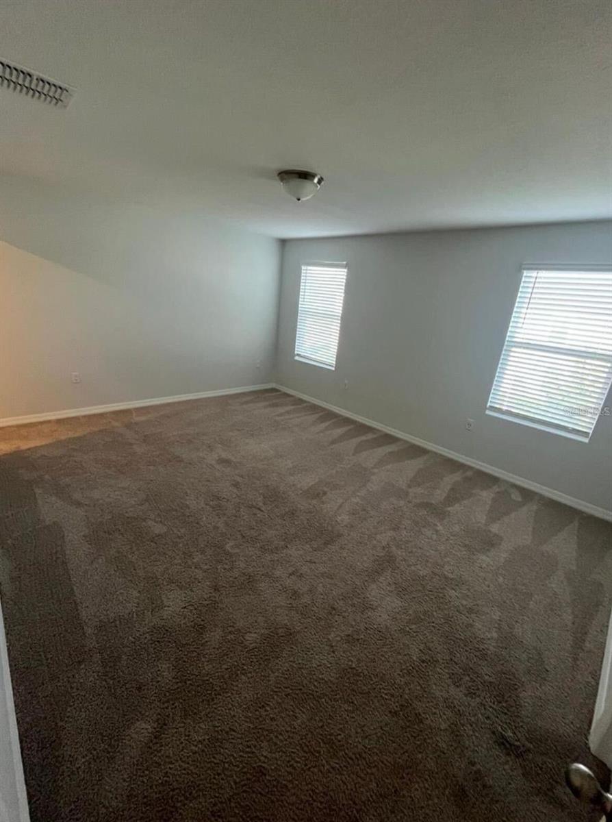 THE MEADOW AT CROSSPRAIRIE TOWNES - Residential Lease