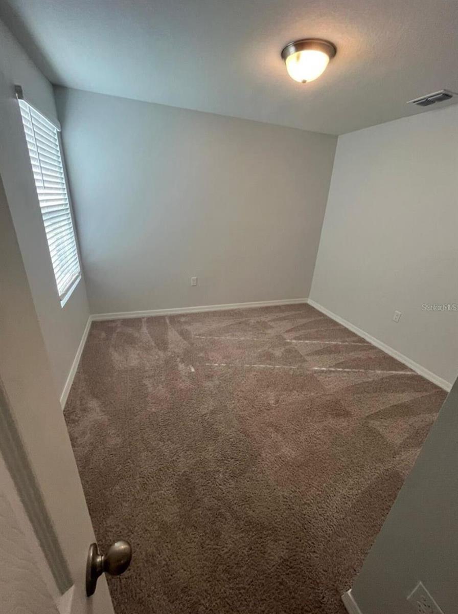 THE MEADOW AT CROSSPRAIRIE TOWNES - Residential Lease