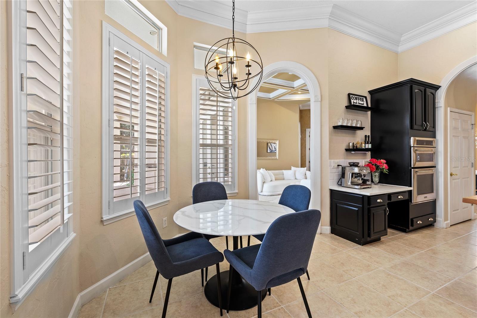 BURLINGTON OAKS / HEATHROW - Residential