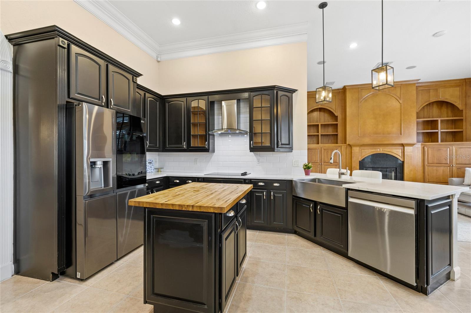 BURLINGTON OAKS / HEATHROW - Residential