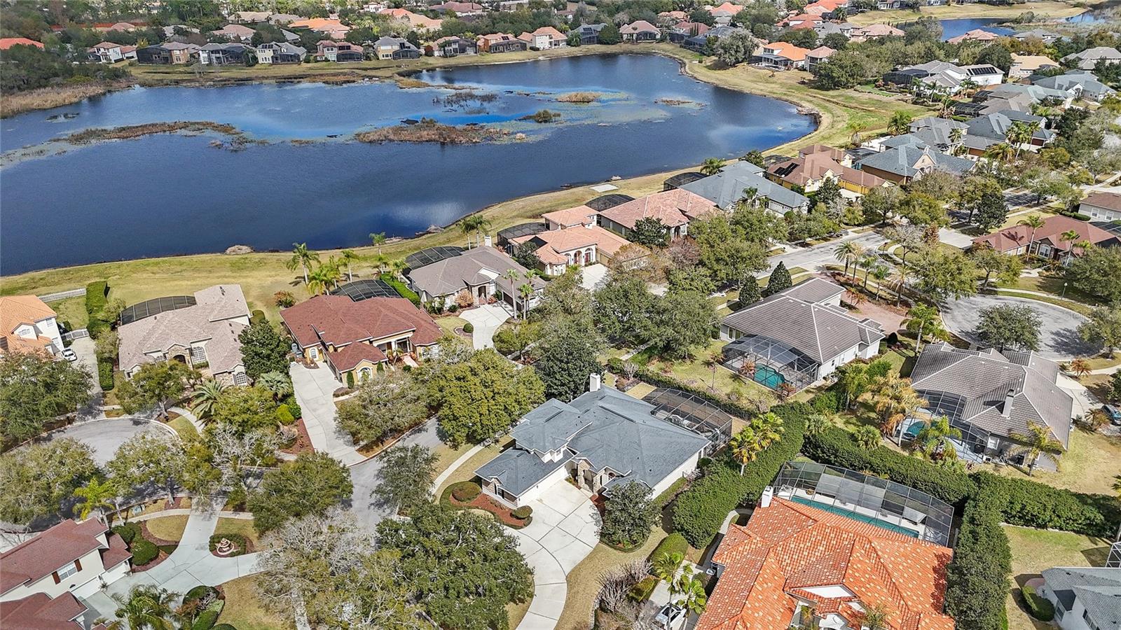 BURLINGTON OAKS / HEATHROW - Residential