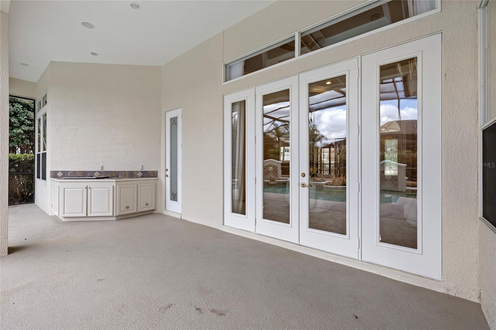 BURLINGTON OAKS / HEATHROW - Residential