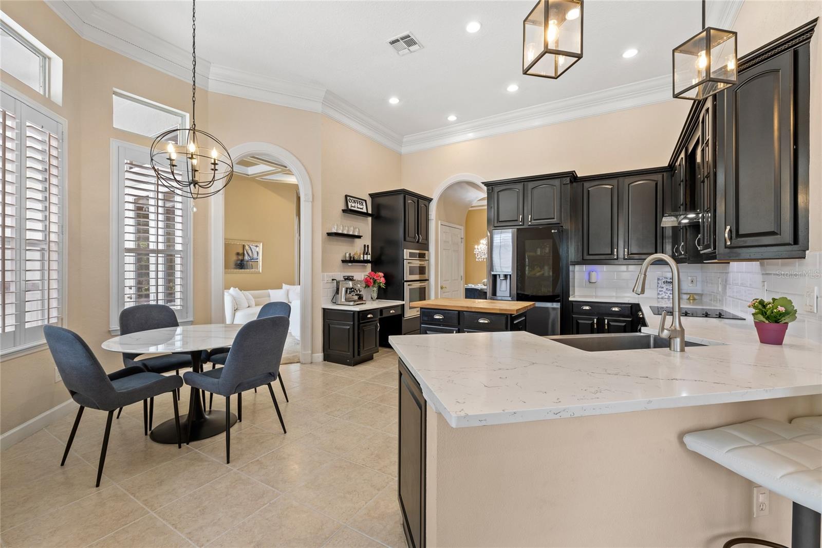 BURLINGTON OAKS / HEATHROW - Residential