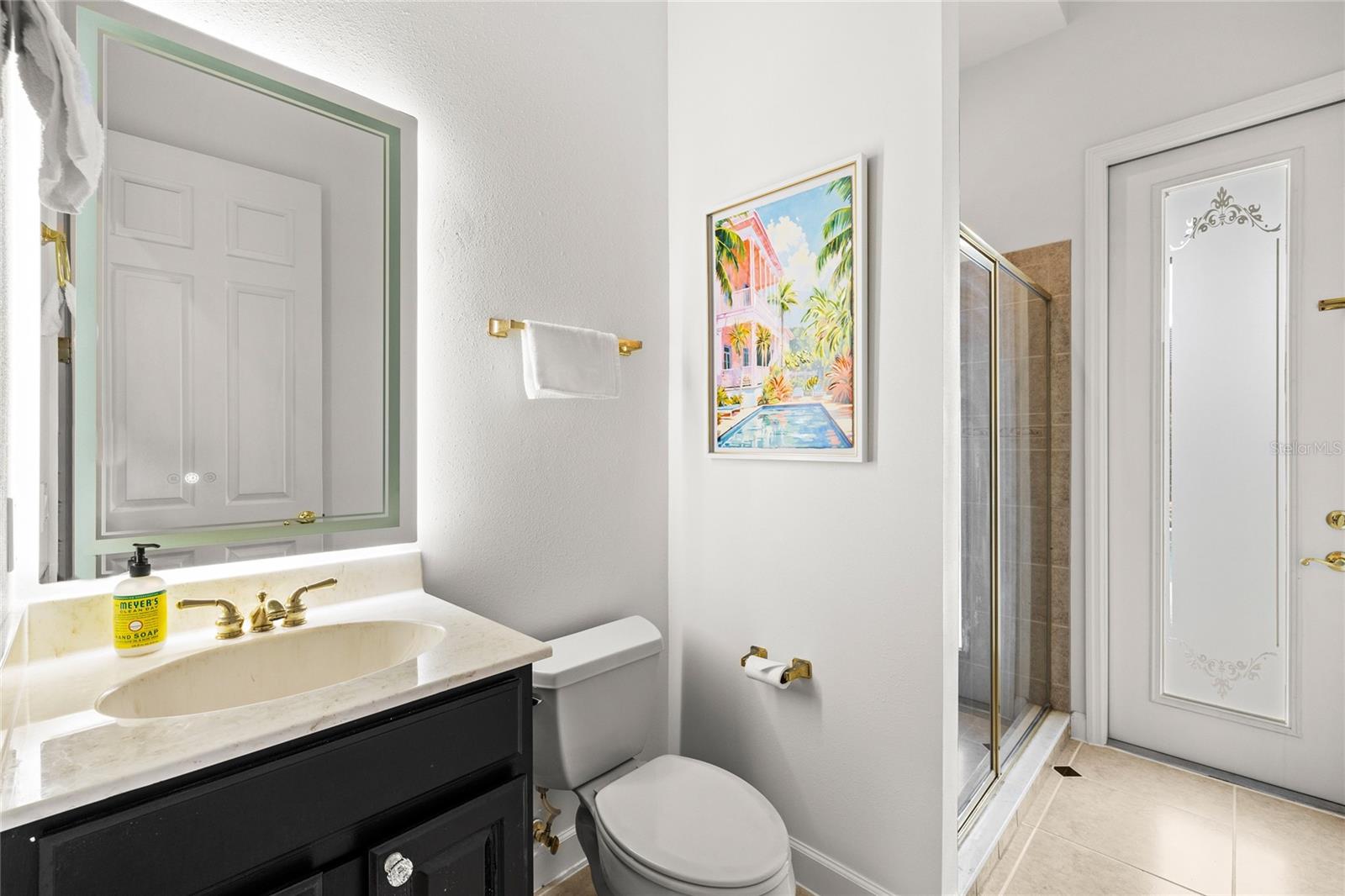 BURLINGTON OAKS / HEATHROW - Residential