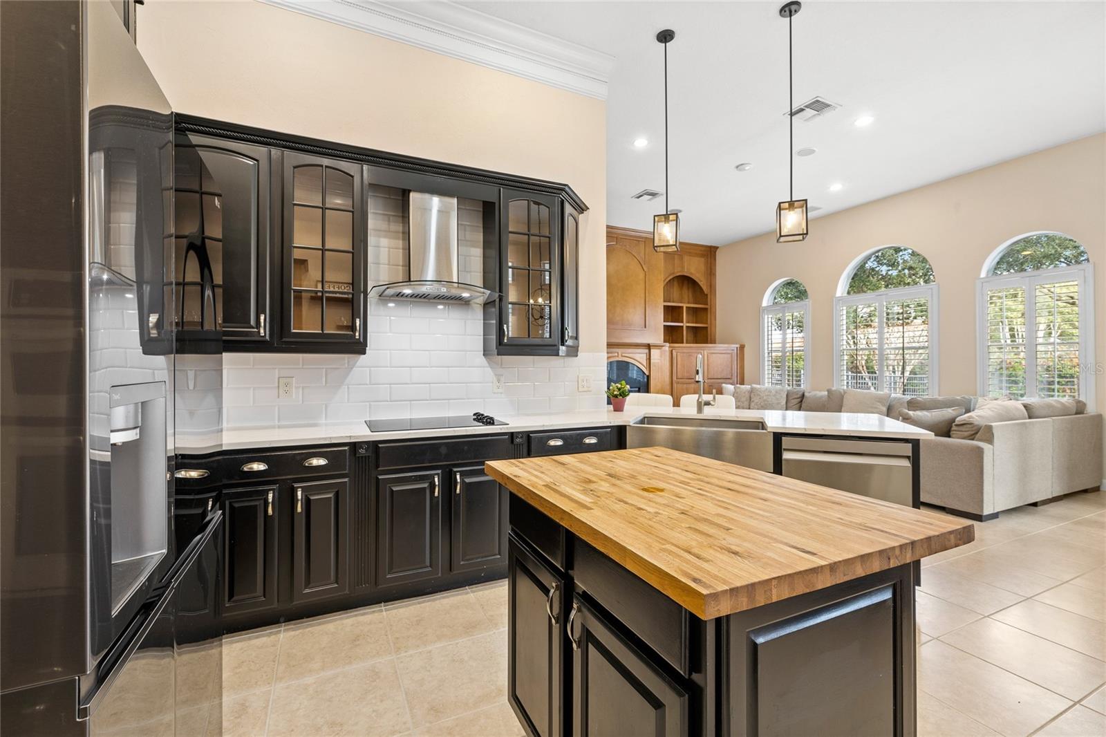 BURLINGTON OAKS / HEATHROW - Residential