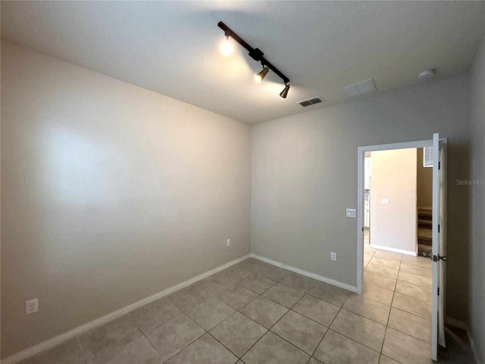 TAPESTRY PH 4 - Residential