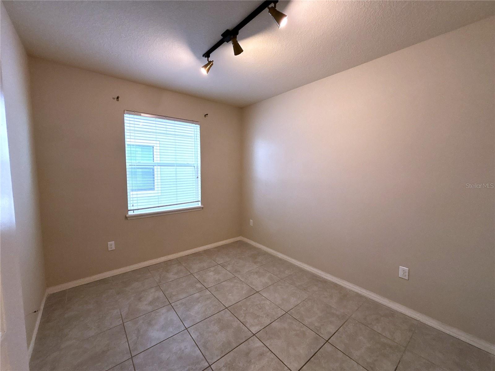 TAPESTRY PH 4 - Residential