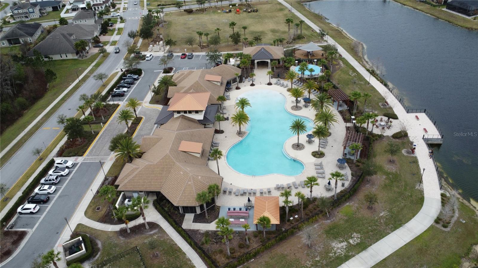 TAPESTRY PH 4 - Residential