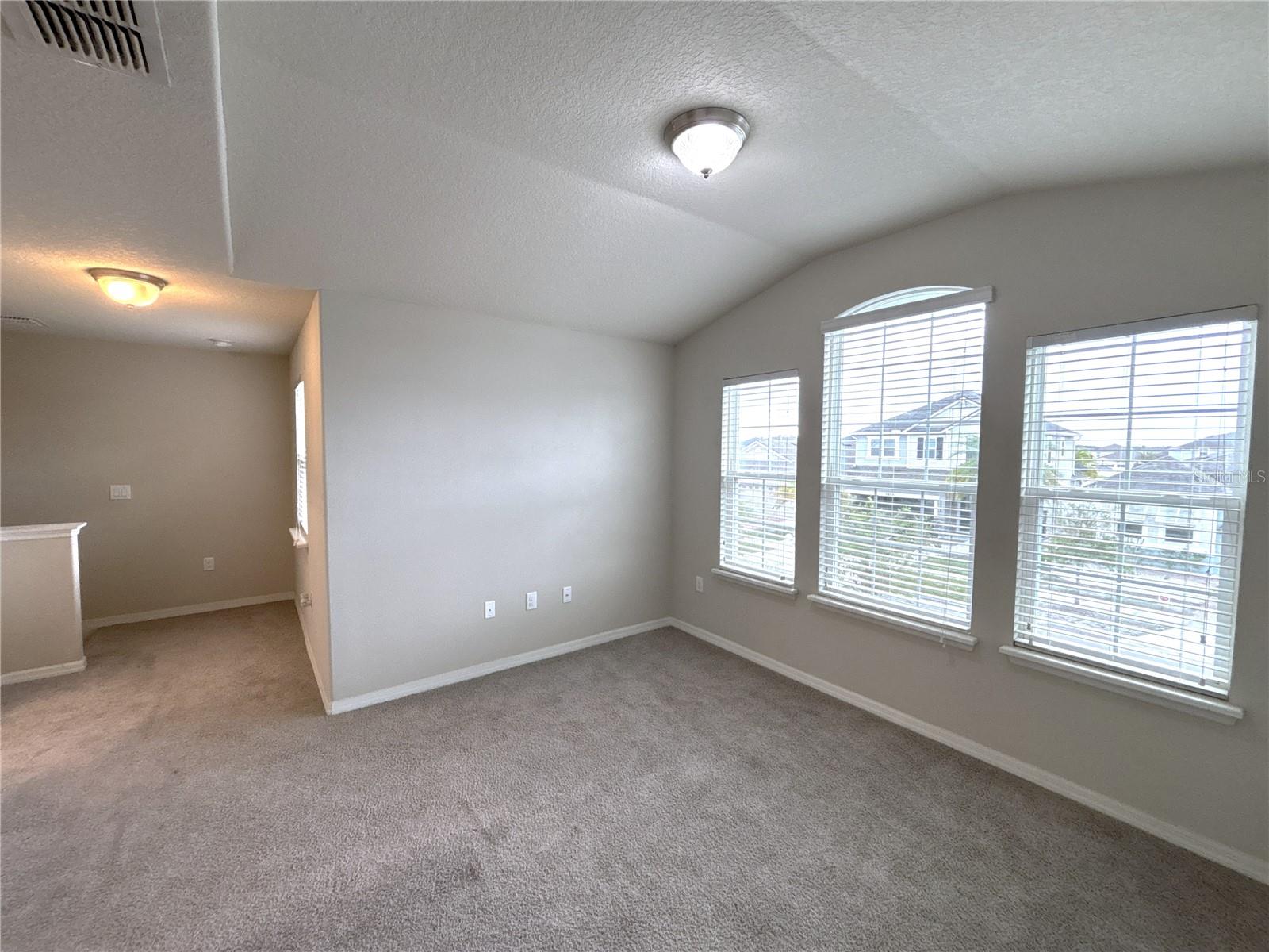 TAPESTRY PH 4 - Residential