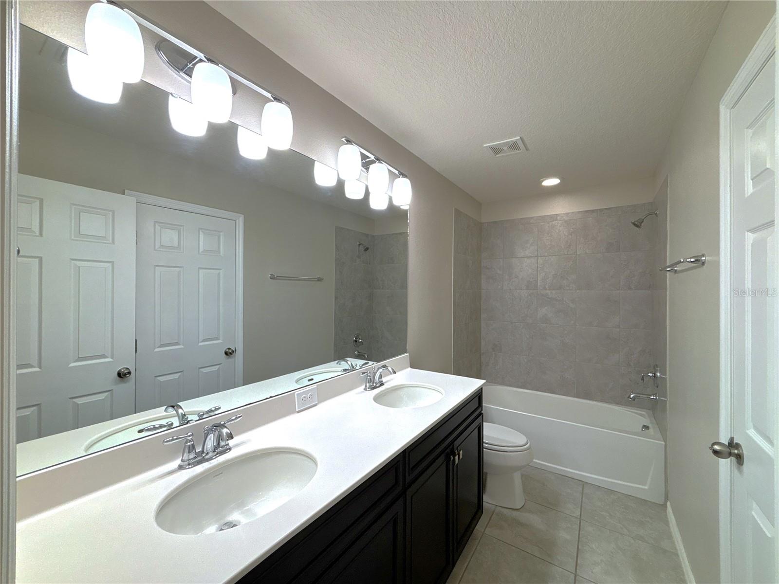 TAPESTRY PH 4 - Residential