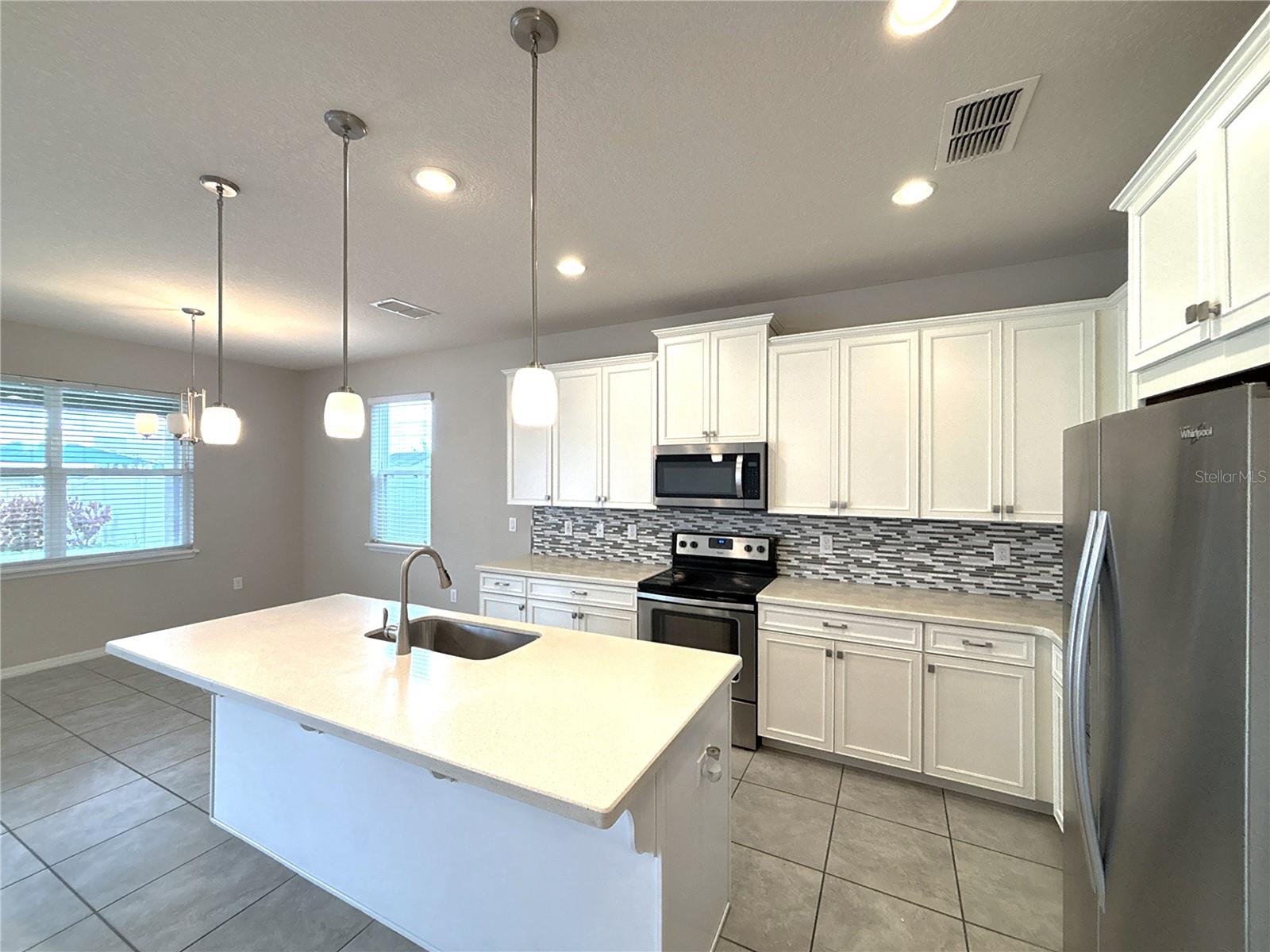 TAPESTRY PH 4 - Residential