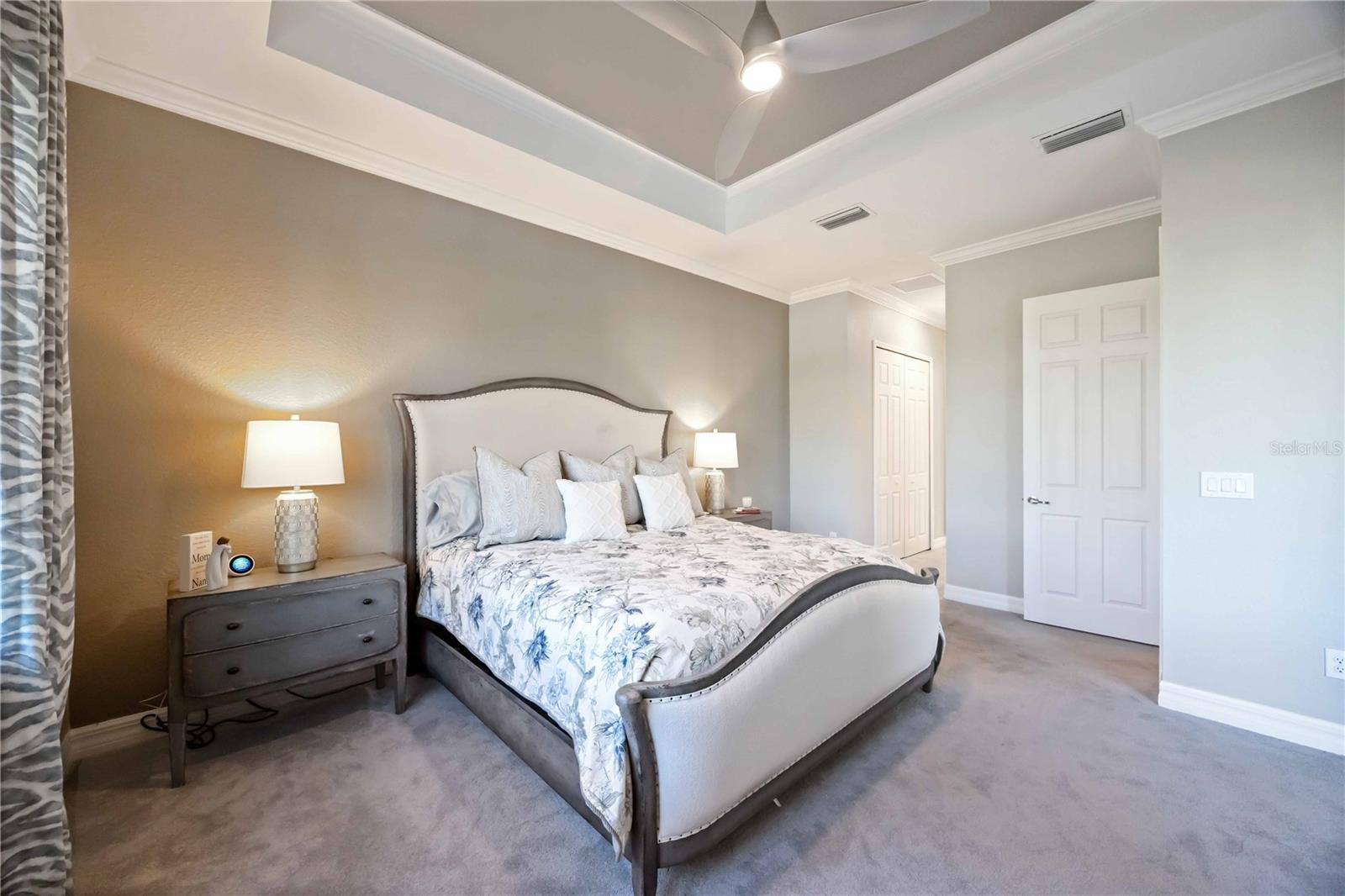 SARASOTA NATIONAL - Residential