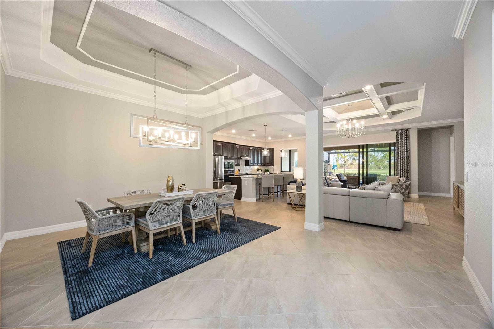 SARASOTA NATIONAL - Residential