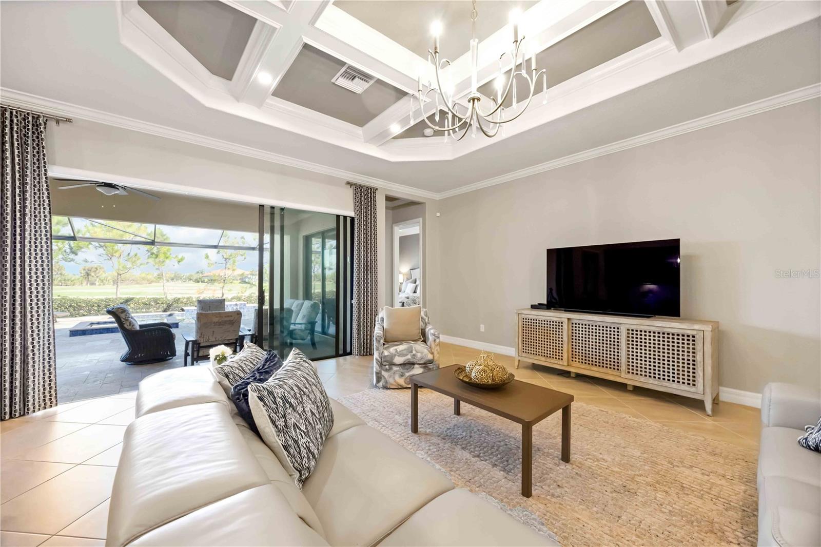 SARASOTA NATIONAL - Residential