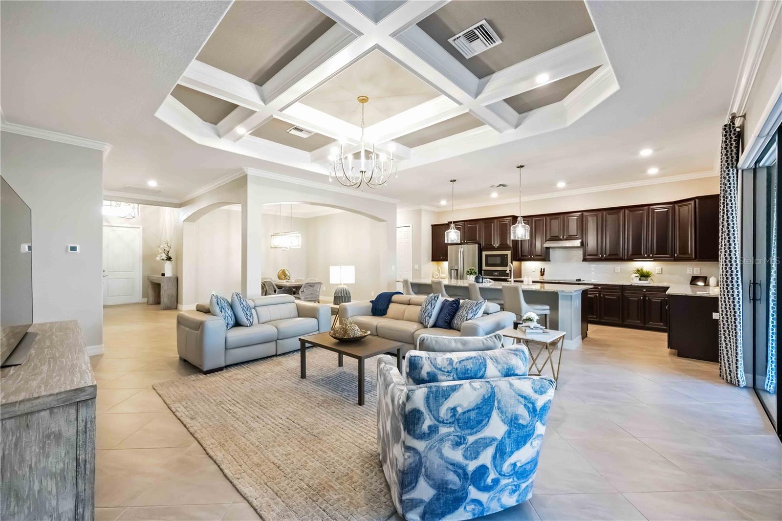 SARASOTA NATIONAL - Residential