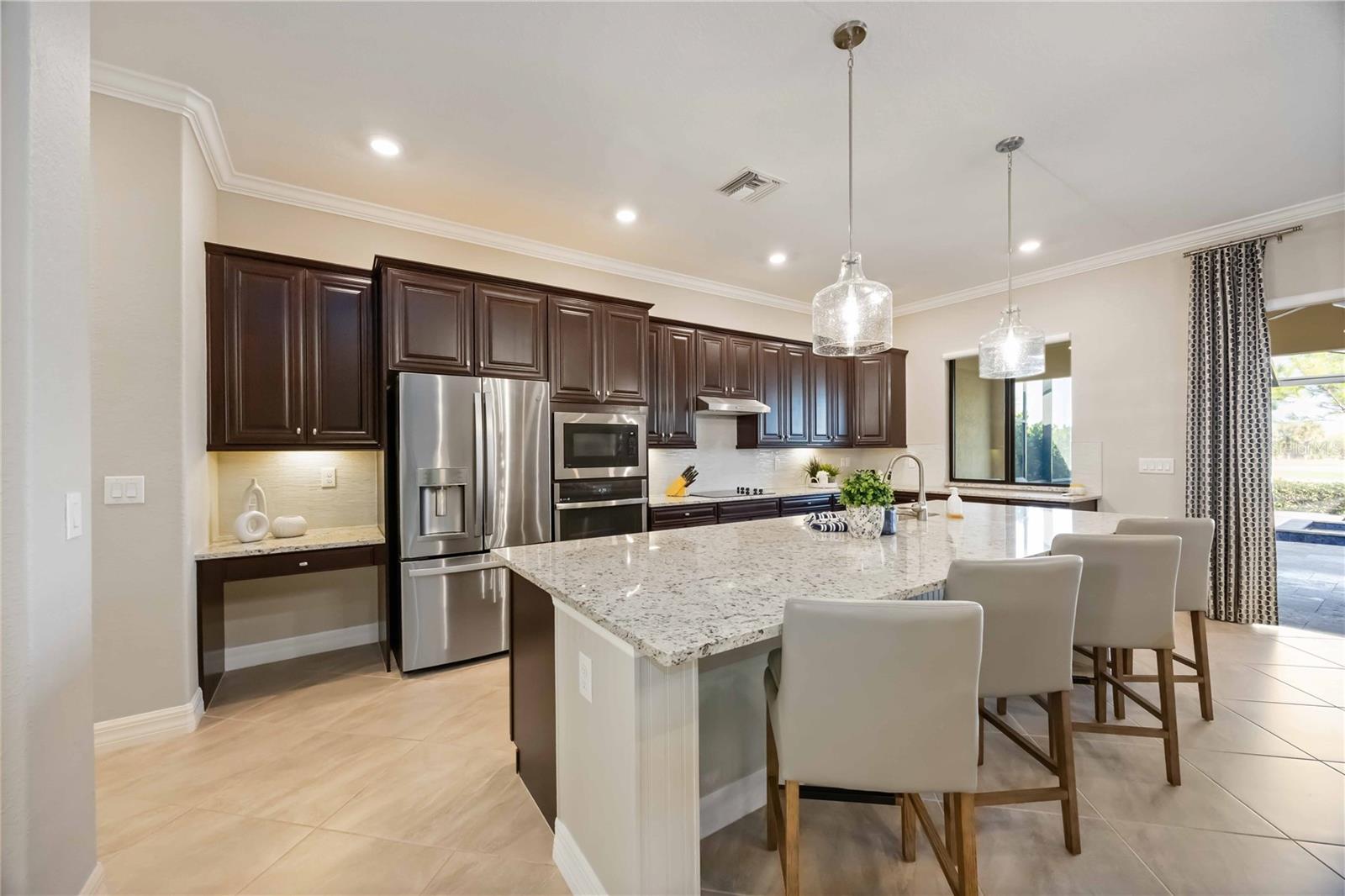 SARASOTA NATIONAL - Residential