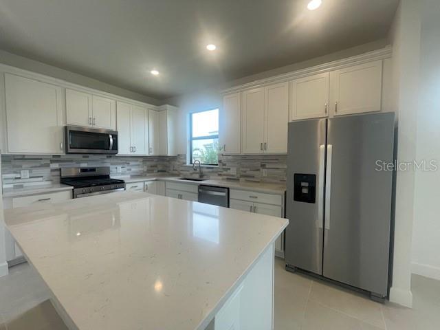 5014 COASTAL OAK COURT
