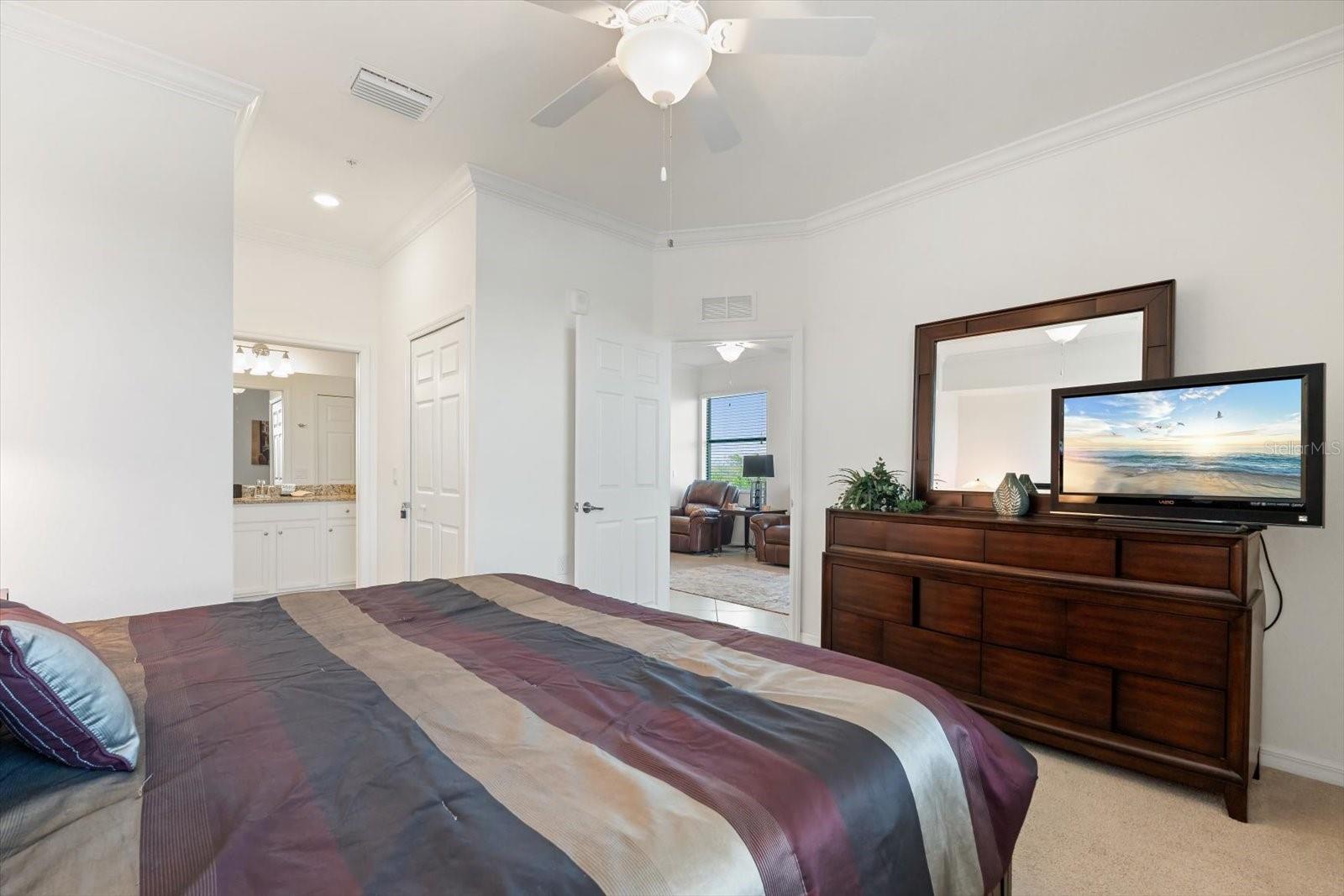 LAKEWOOD NATIONAL - Residential Lease