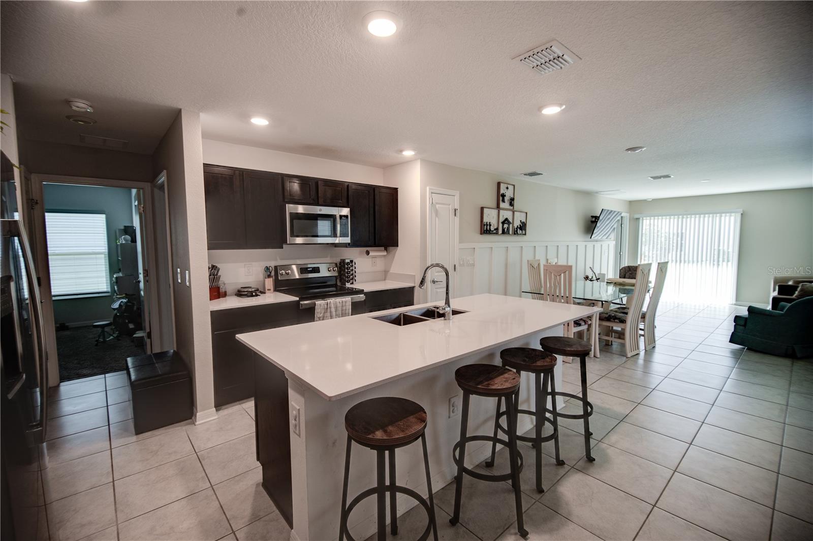4302 SUNNY CREEK PLACE