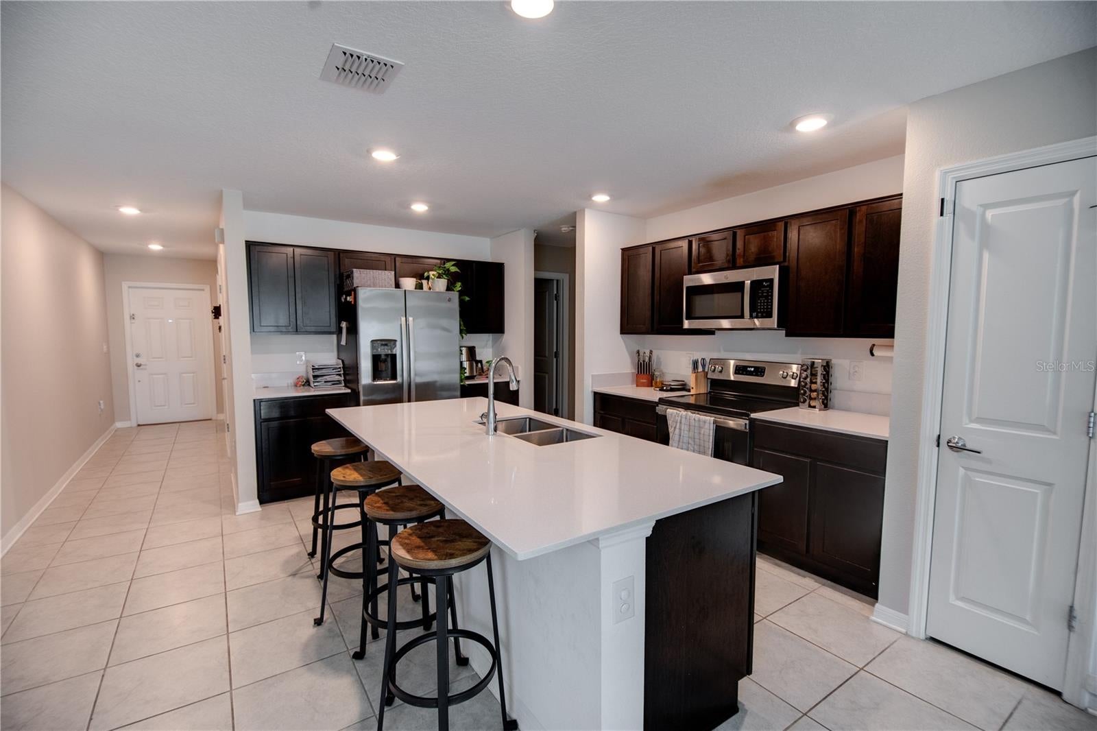 4302 SUNNY CREEK PLACE