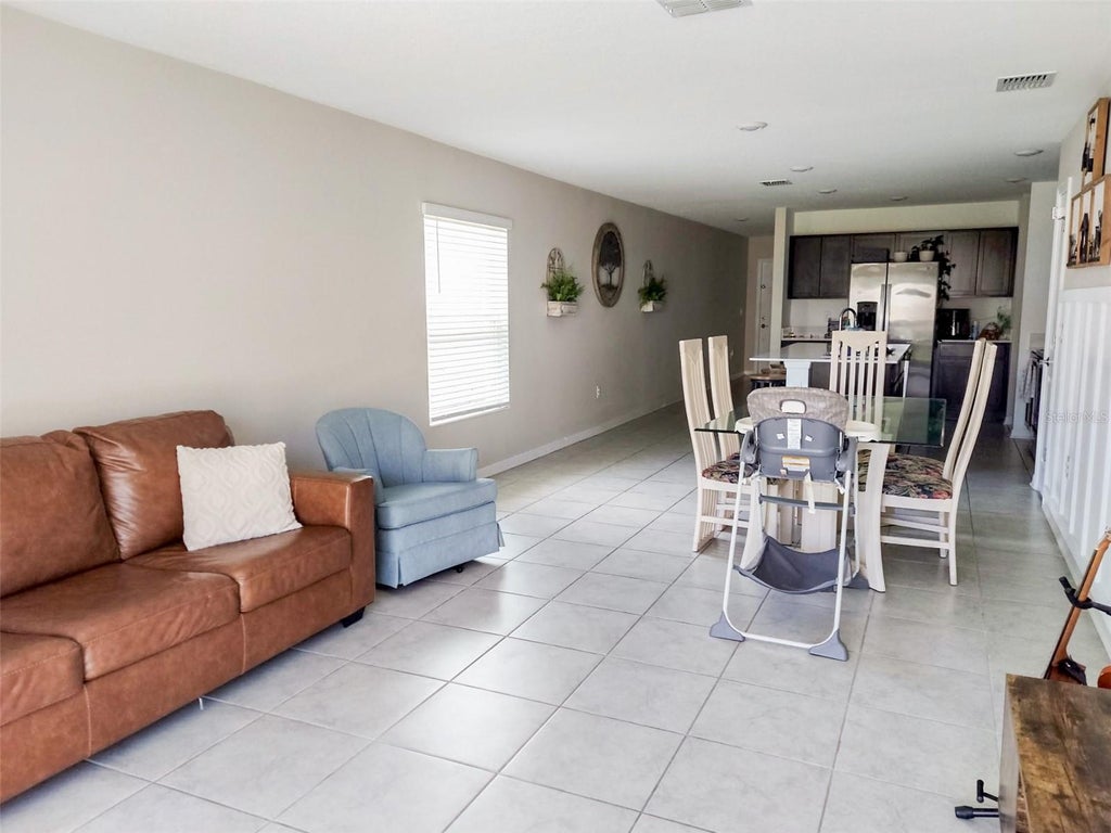Photo of 4302 Sunny Creek Place, Kissimmee, FL 34746 (MLS # S5153620)