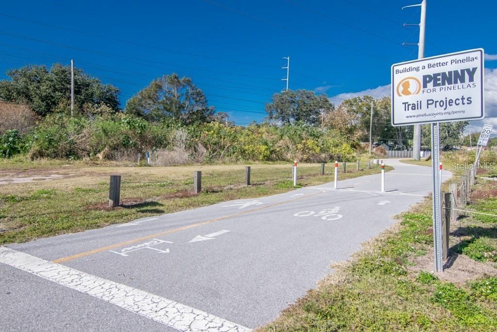 SUNSET POINTE TWNHMS - Residential