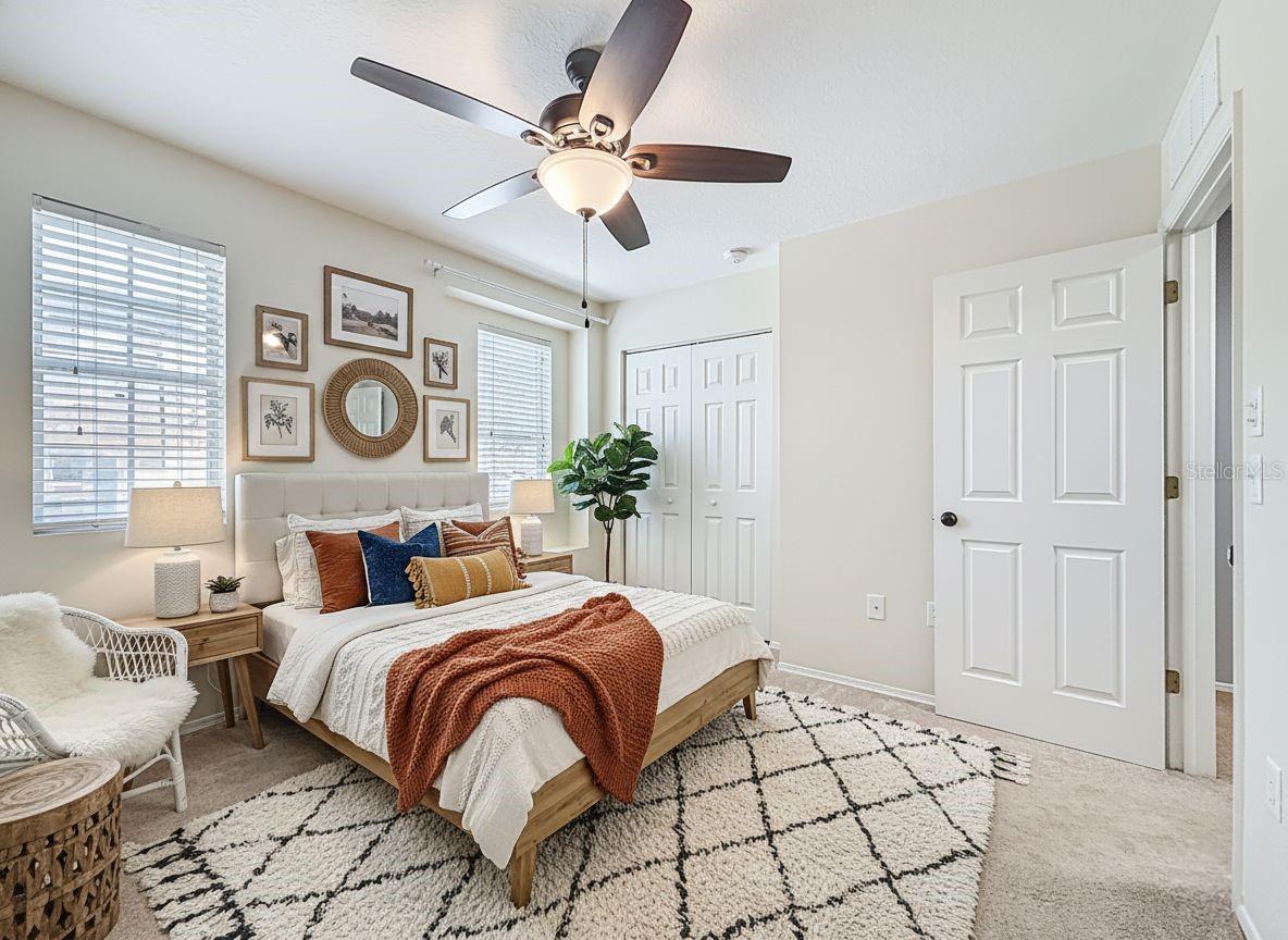 SUNSET POINTE TWNHMS - Residential