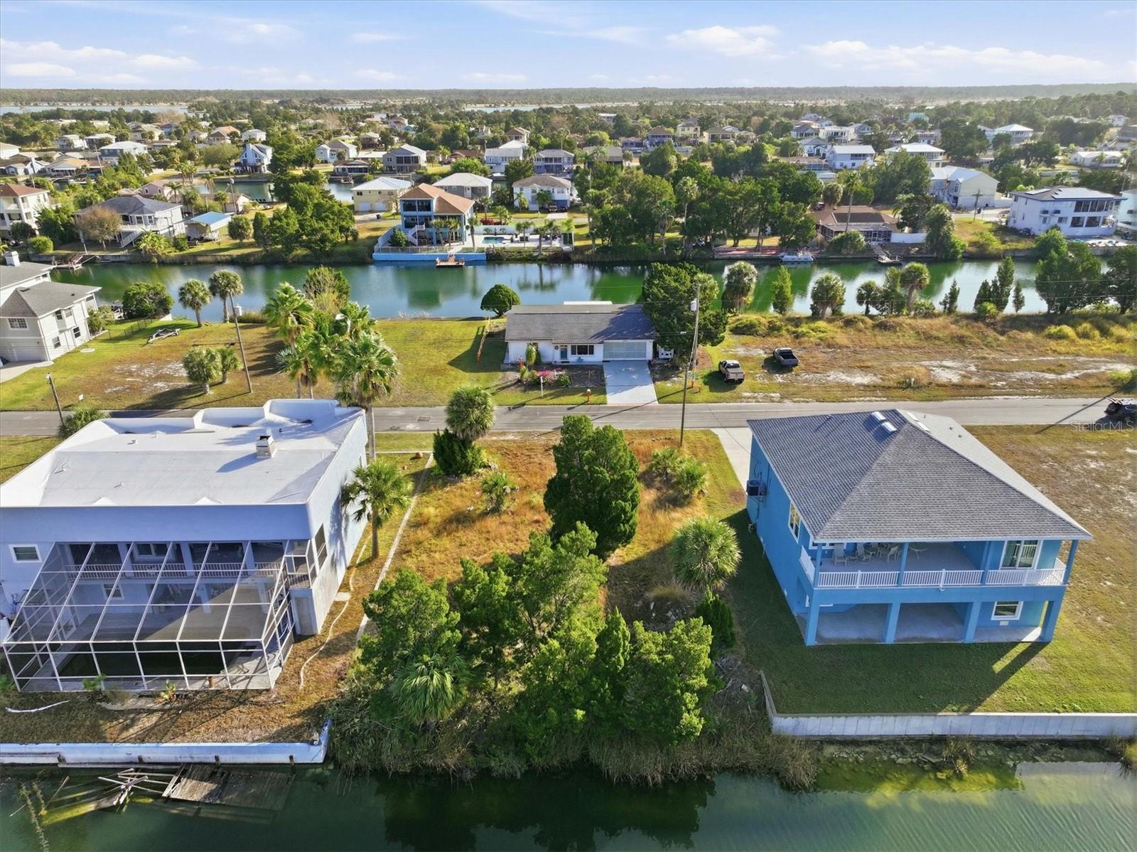 HERNANDO BEACH - Land