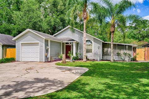 Photo of 1931 SW 73rd Street, Gainesville, FL 32607 (MLS # GC532463)