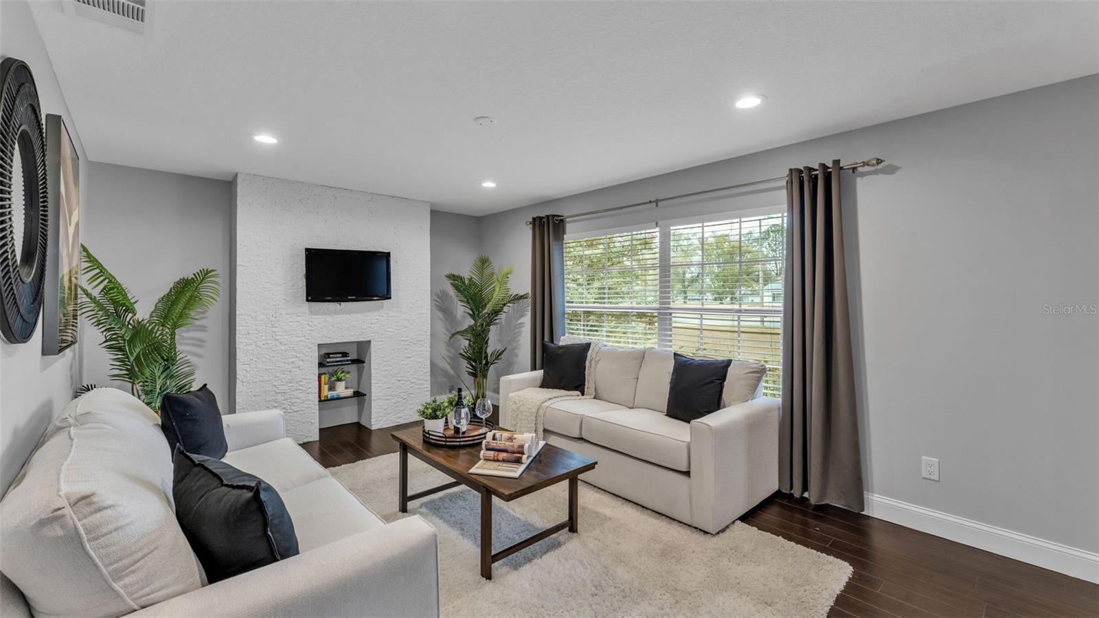 GREATER COUNTRY ESTATES - Residential