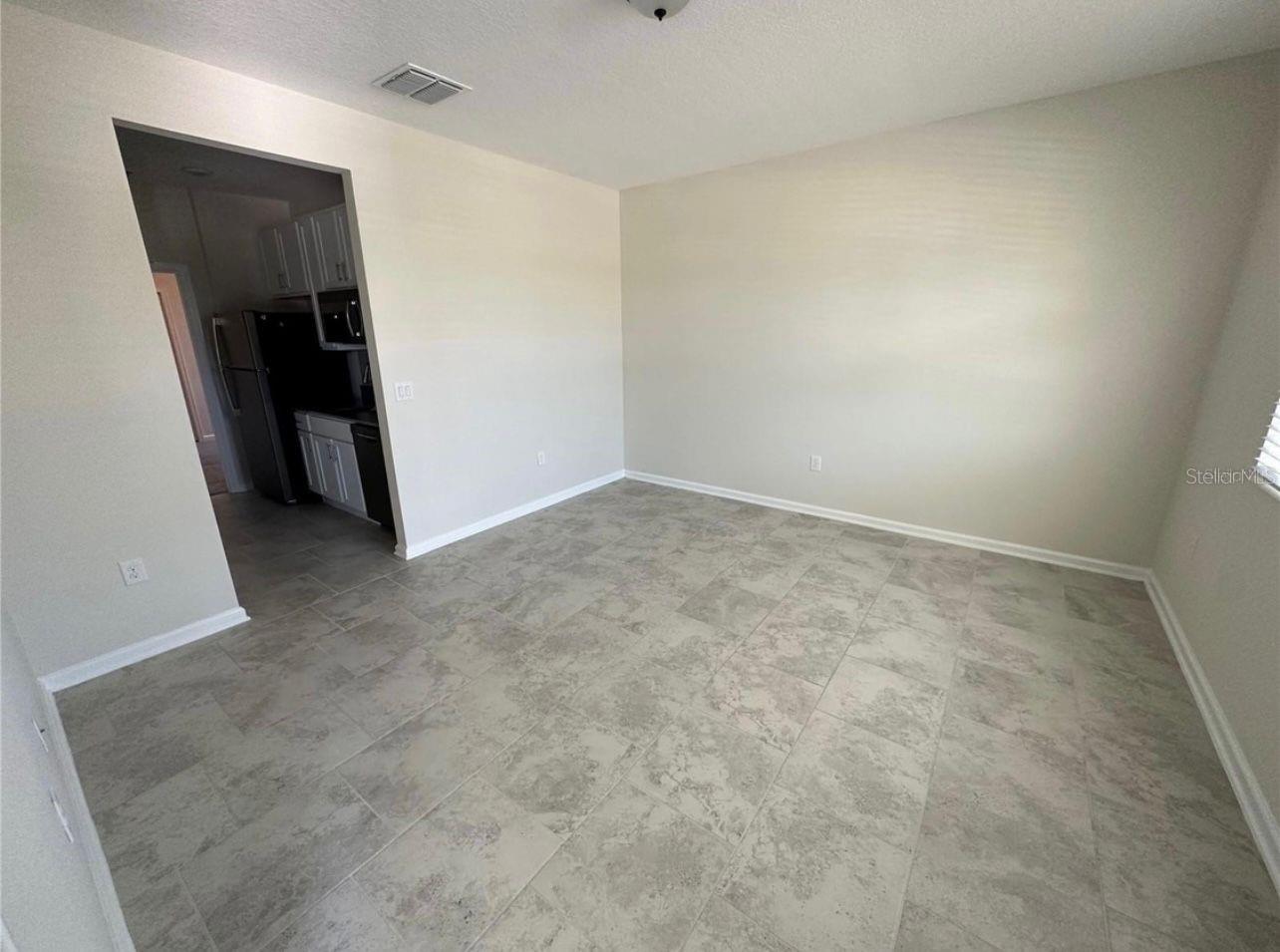 STOREY CRK PH 1 - Residential Lease