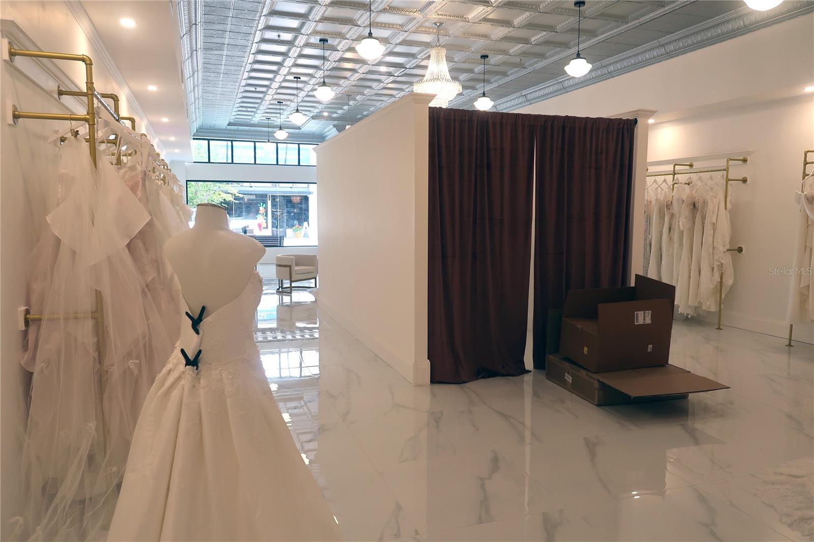 LAKE WALES - Commercial Sale